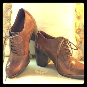 Lucky brand brandy booties